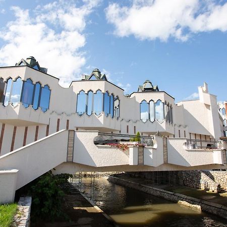 Hotel Vrbak Nd Novi Pazar Exteriör bild