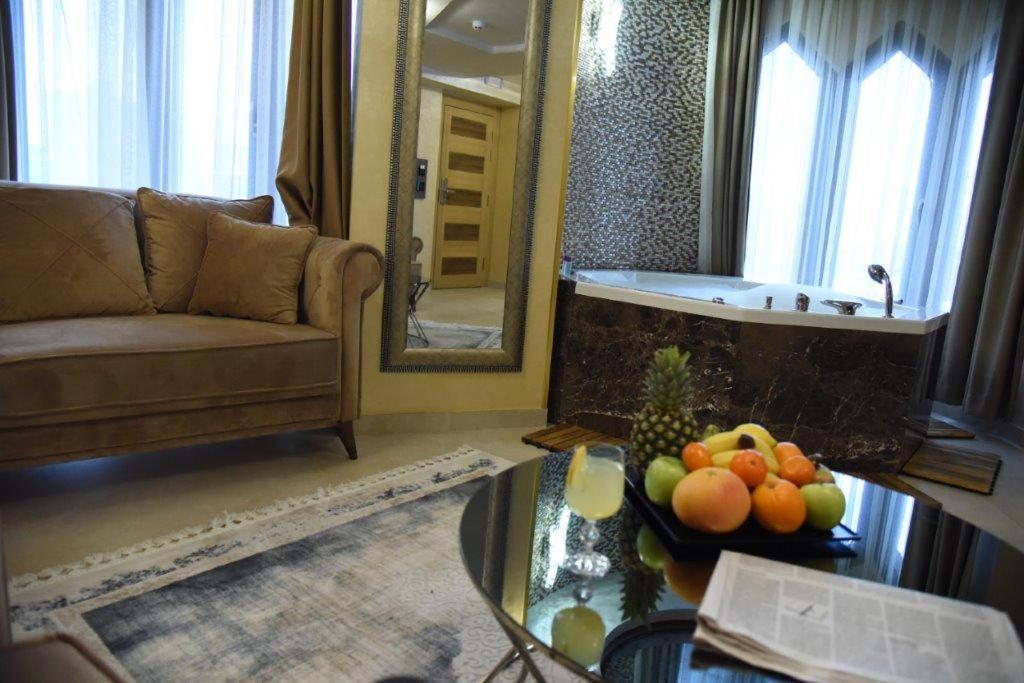 Hotel Vrbak Nd Novi Pazar Exteriör bild